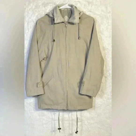 London Fog Jackets & Blazers - London Fog Womens XSP Tan Beige Lightweight Hooded Jacket Pockets *Flaw
